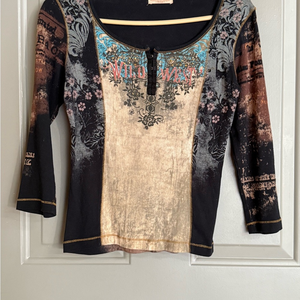 Skinny Minnie Black and Gold Western Blouse